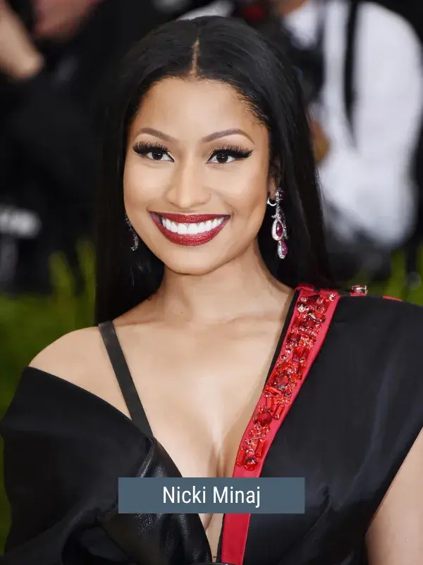 Hollywood Gülüşü 54 Nicki Minaj Hollywood Smile